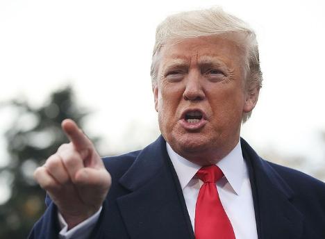 美军突袭中国货轮，很多人以为这是吃了个哑巴亏，错了！真相是老美亲手送来了一份“神