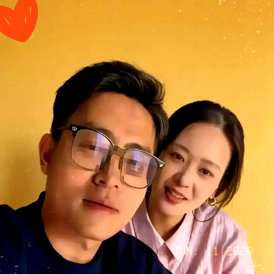 无锡法院门口，两人都不回头。男方32岁，技术岗，月入2万，结婚7年，月月上缴1