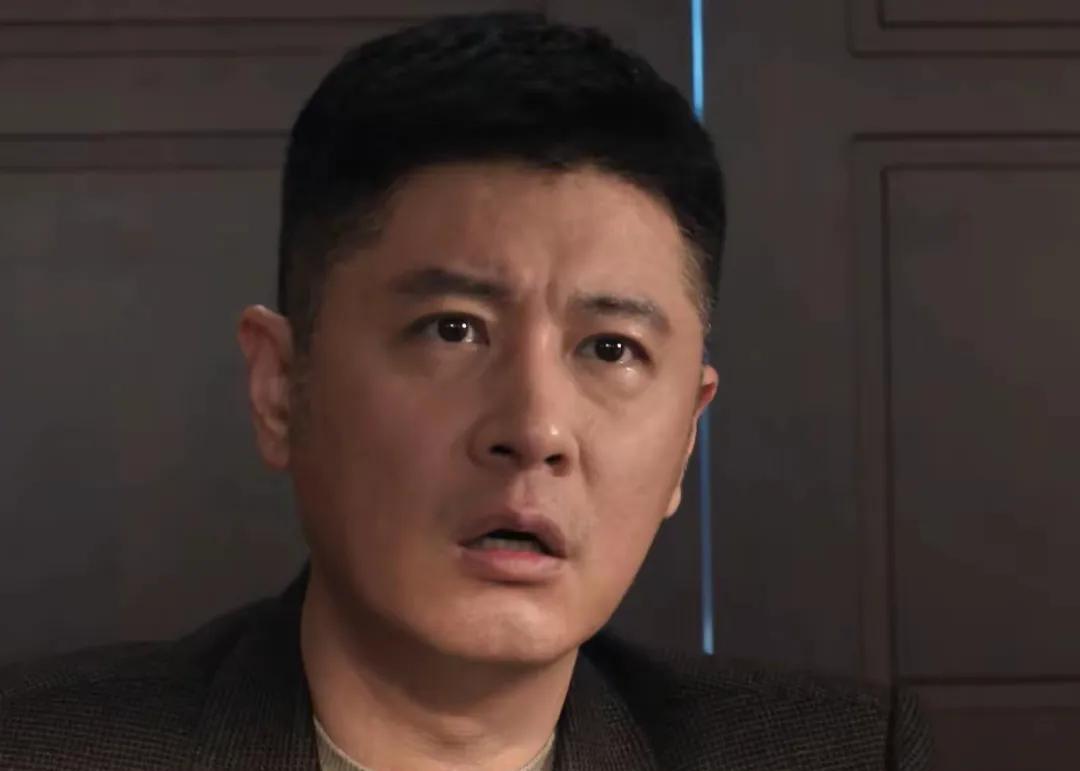 追剧《以法之名》，更加感到反腐败斗争的艰巨性、复杂性，远远超过我们的想象。
