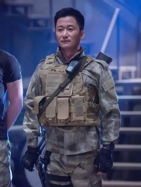 吴京新电影《镖人》还没上映就遭到部分网友的抵制，声称：吴京的作品一律不看，看来吴