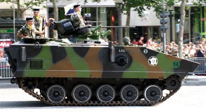 每天认识一件兵器法国AMX-10P步兵战车AMX-10P是法国于20世纪60年