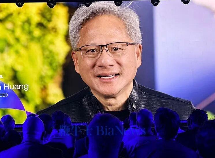 张老师猝死，我接受了，严红教授走了，我也接受了，但黄仁勋自爆，说希望自己在工