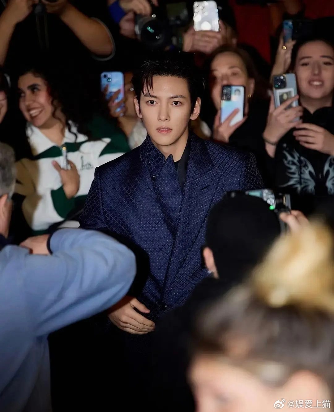 这哥怎么颜值一直都在线啊，没有被韩国酵母腌入味