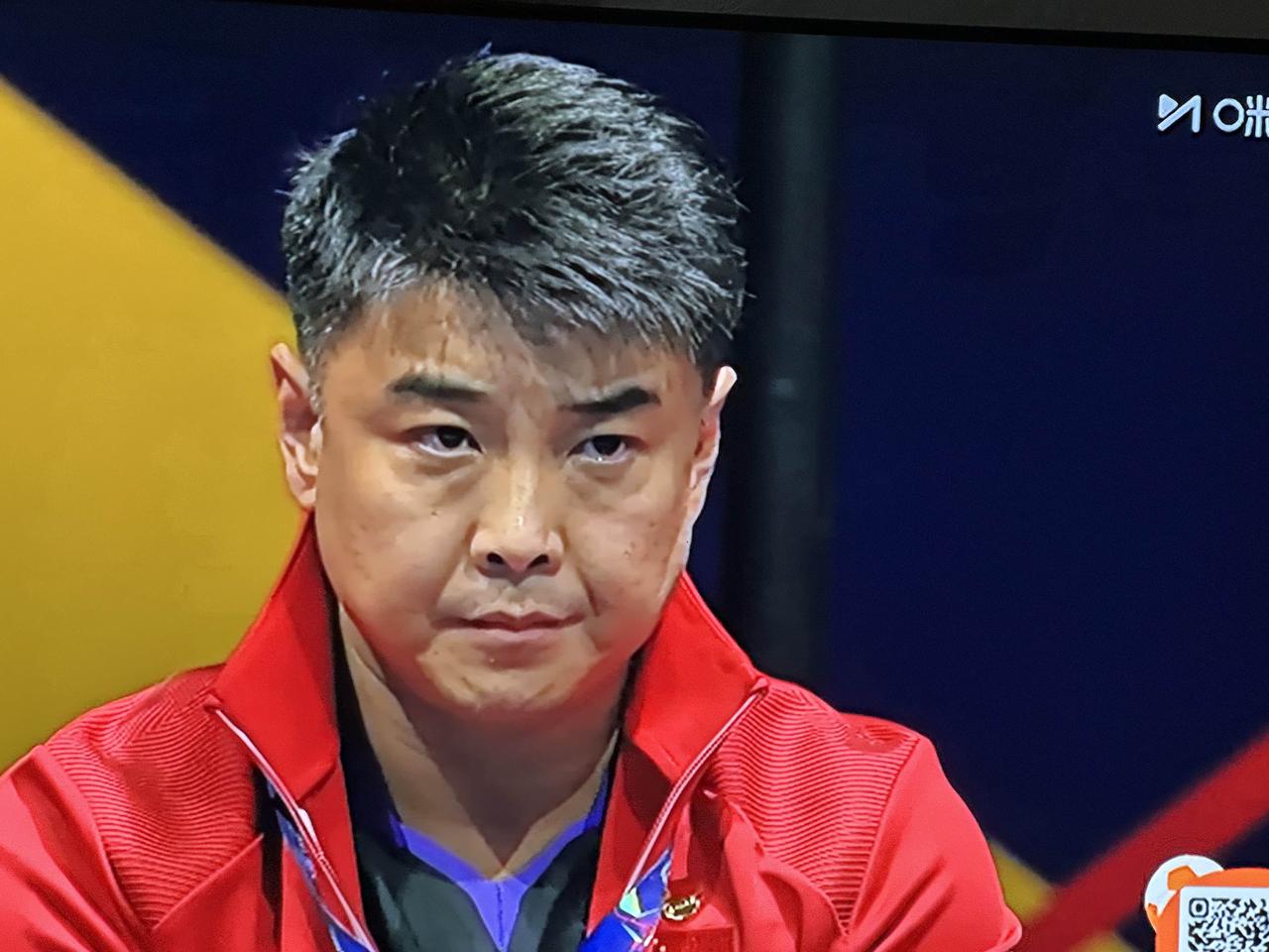 昨晚的国乒男队主教练王皓，真是心碎一地了：2026伦敦世乒赛，小组赛第三轮，