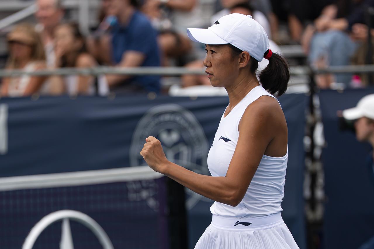 七年魔咒一朝粉碎！37岁张帅6-1横扫苦主，下轮硬刚法网冠军！WTA1000多