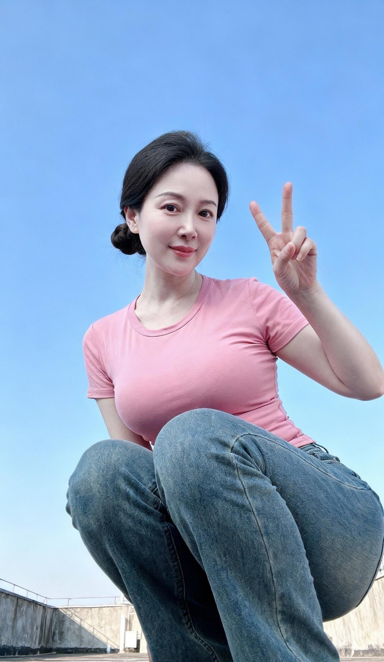 又升温了，在楼顶晒晒太阳☀️