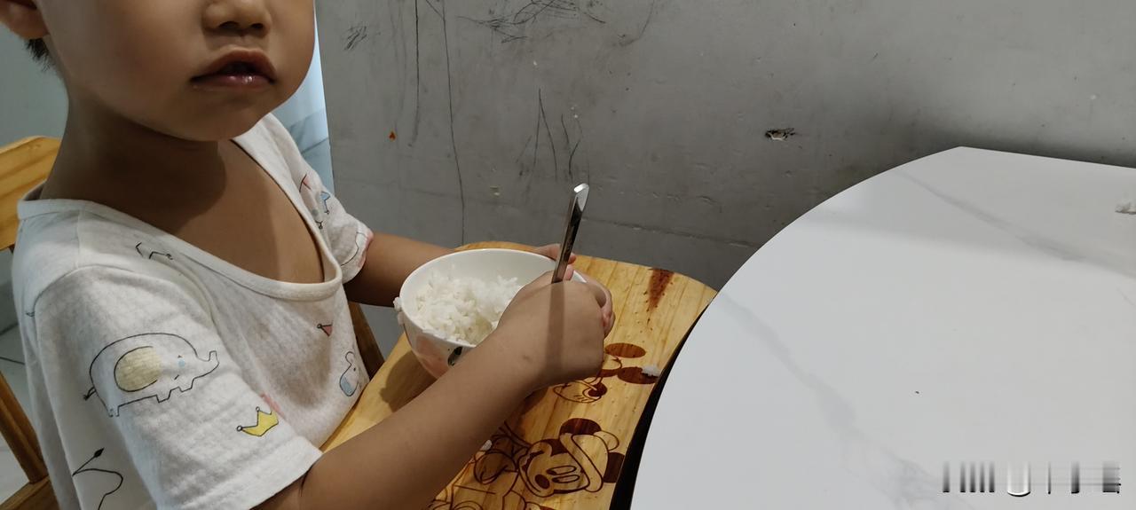 一个得过宫颈癌，没了子宫和卵巢的女人，身体有了缺陷，生理上不正常了，一定要提前知