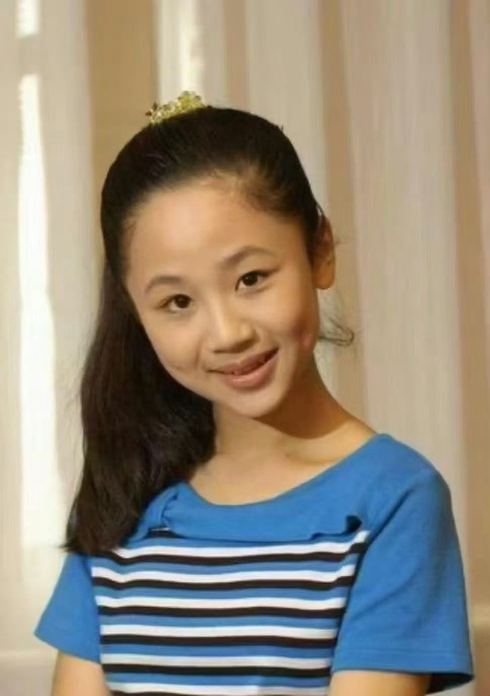 家人们早上好今日节气：小雪小雪到，凉气绕，天冷注意防感冒；早穿暖，晚防寒，身体健