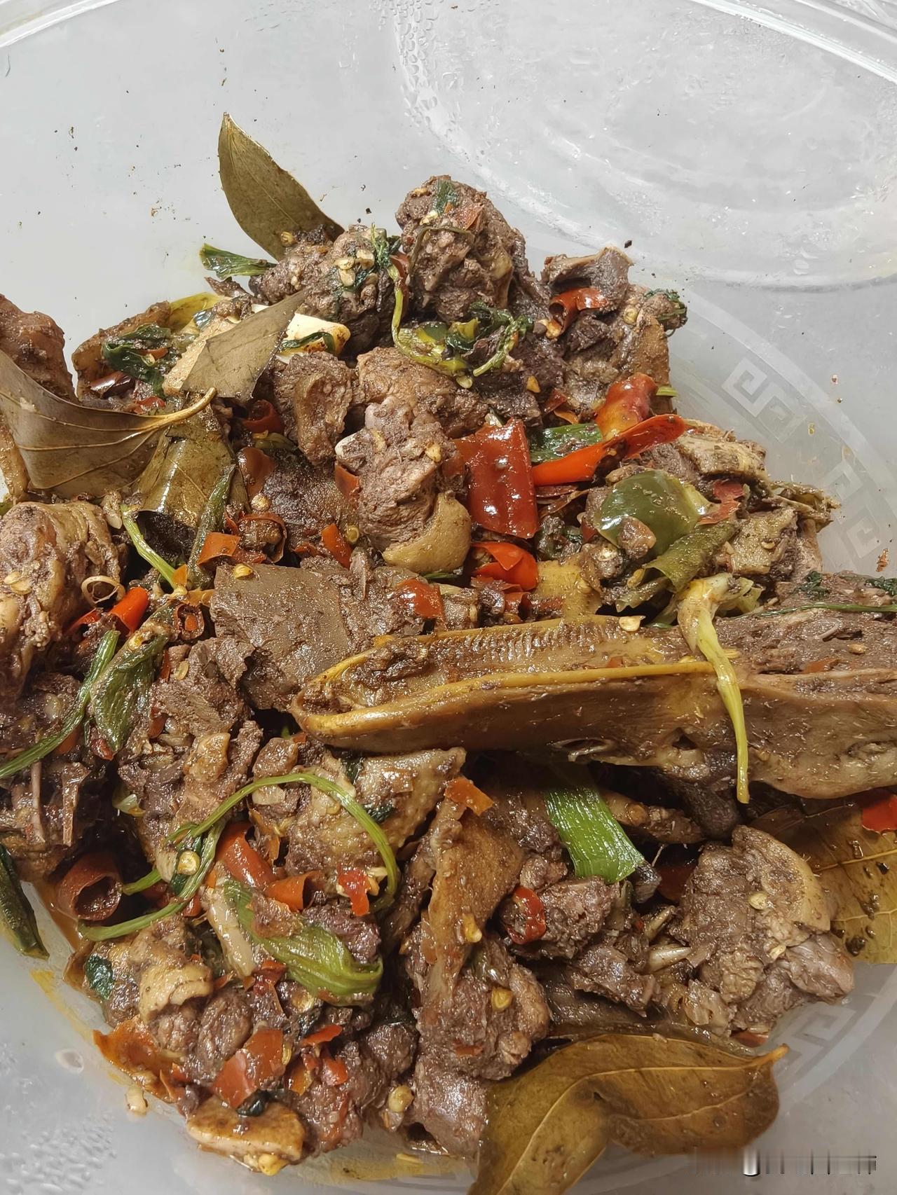 46岁收到姑姑捎来的菜，才懂什么是被当成女今天一早接到姑姑电话，说表弟回深圳上