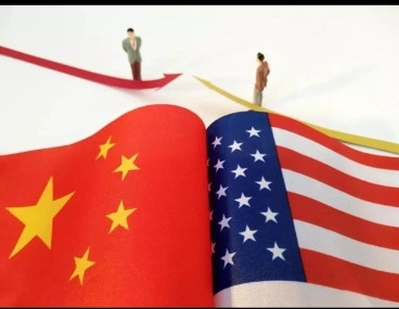 一旦美国倒下，中国会成为下一个吗？这么说吧，美国要是真垮了，中国非但捡不到便宜，