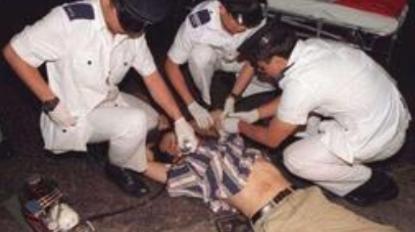 香港“世纪大贼王”叶继欢，有一个考上清华大学的女儿。这些年，富豪刘銮雄一直默默资