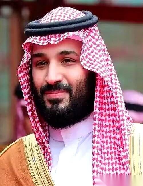 沙特阿美这次下手，确实够狠。4月6日，沙特突然甩出一张定价单：5月发往亚洲的原