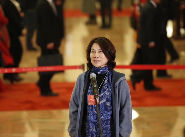 不要为难董明珠:一位中国企业家的安全焦虑与担当
