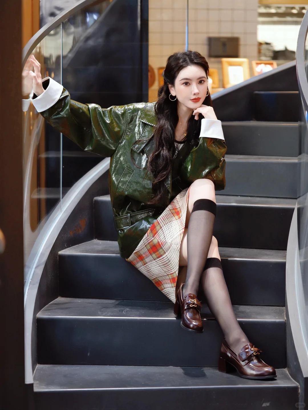 ootd|美式辣妹皮衣穿搭，太酷了😎打破甜妹固有标签，优雅和酷飒随心切换