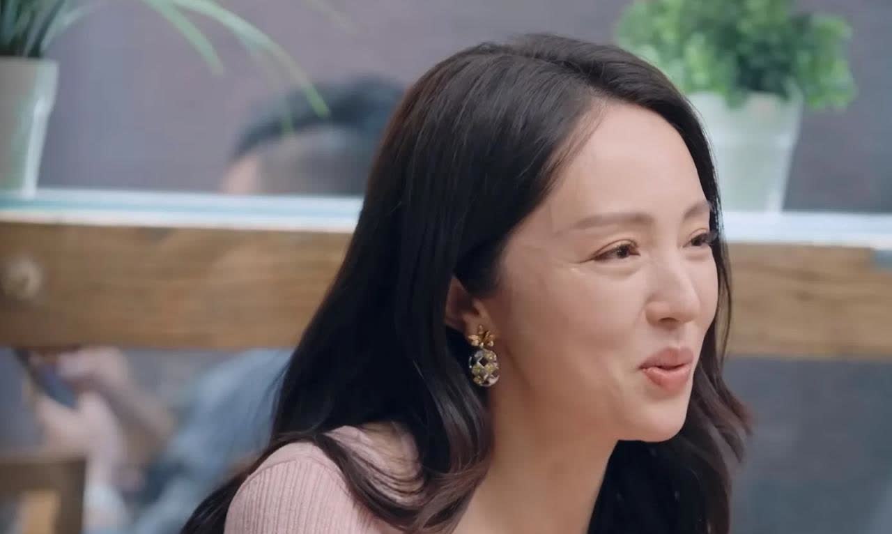 董璇：“我现在就盼着女儿赶紧住校，这样我就能过正常的生活了。”董璇这番话