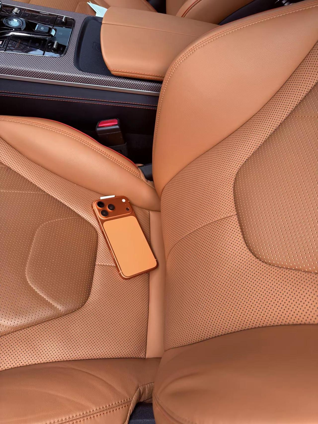 为了配我的车🚗专门换了手机苹果17记录精彩瞬间留下美好回忆