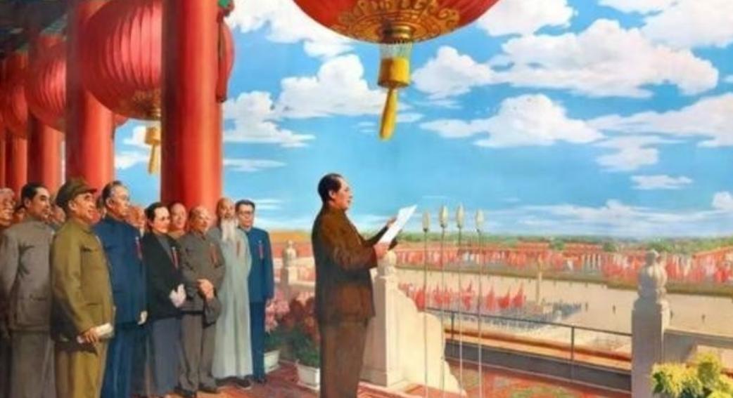 1949年，开国大典林伯渠宣布：“请毛主席升旗！”林伯渠并未意识到这句话犯了个错
