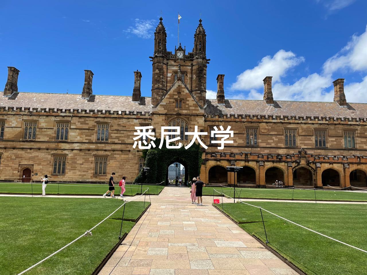 牢A除了发明了斩杀线外，对女留学生在国外也有评论。牢A的观点是女留学生对国外的