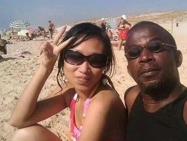 “超级接盘侠！”湖南长沙男子带貌美未婚妻婚检，却意外发现她已经怀孕，可男子从未碰