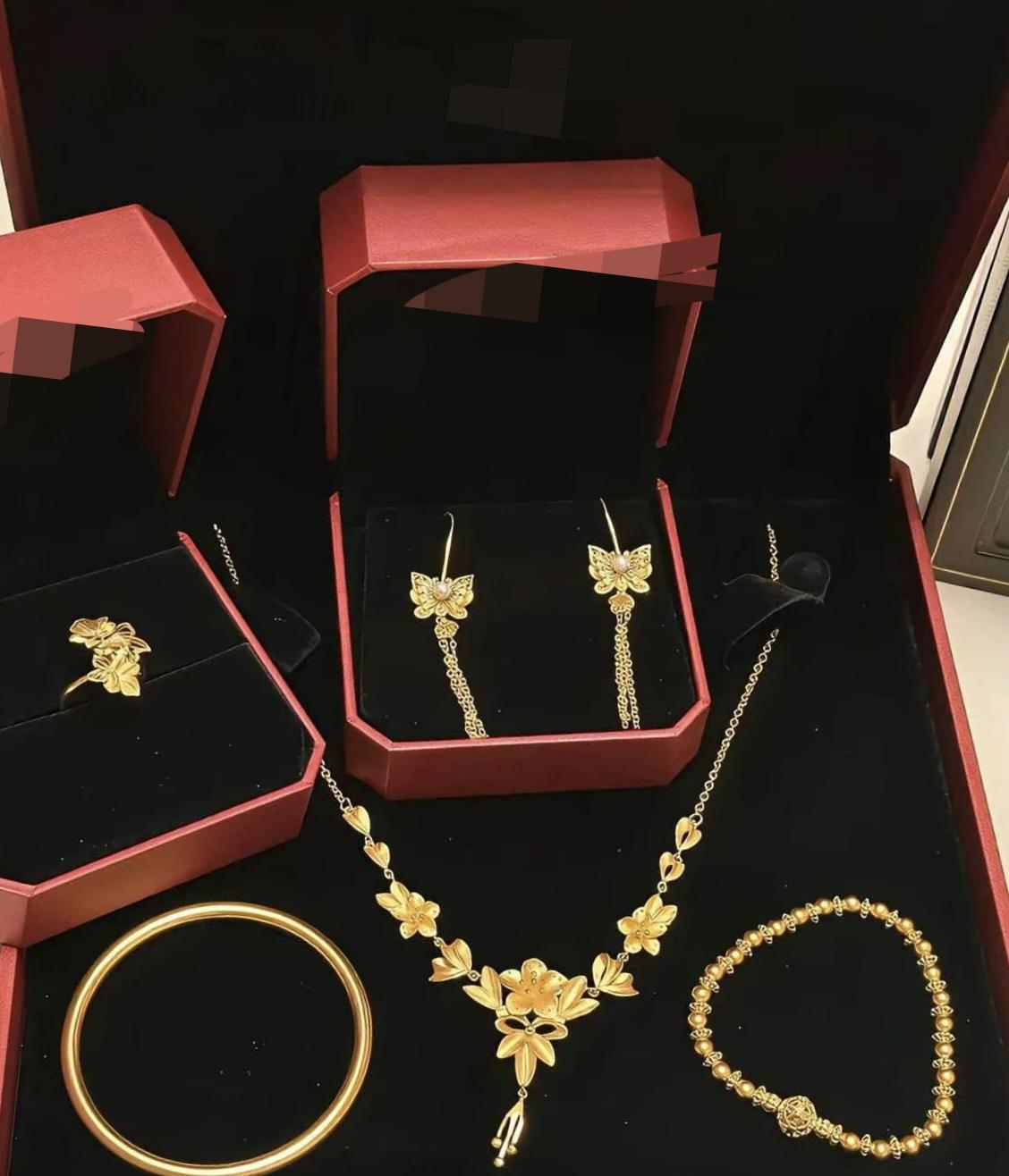 婆婆拿6万块，专门给我用来买结婚五金，首饰我都已经挑好了结果我妈劝我别买，这笔