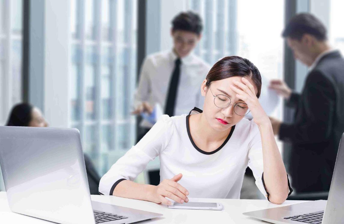 不管在什么地方混，都要牢记这4条铁律，看完让你少走十年弯路 很多人刚进社会时