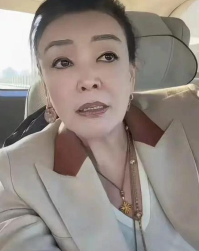 马筱梅是不是有点产后抑郁了啊？说只想当婆婆，不想生女儿。 她这么说是不是觉得