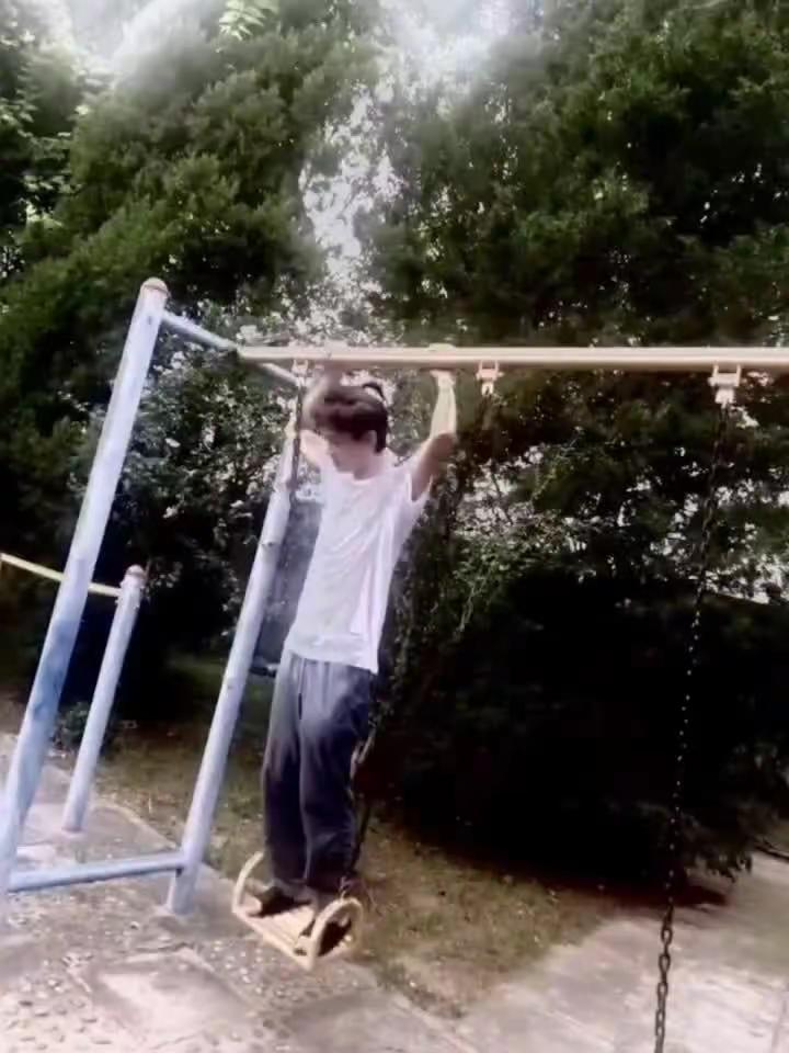 丁禹兮丁禹兮兮早期动态图丁禹兮丁禹兮兮
