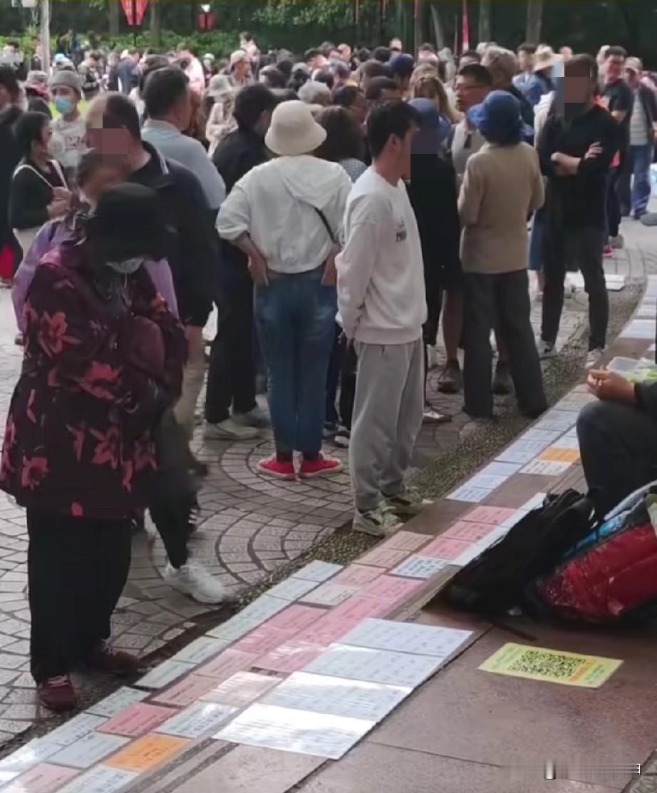 上海的相亲圈炸锅了！有的男生提出了6不娶，很多女生破防了。这6不娶分别是：