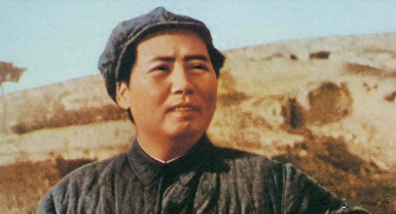 一碗面条被推开，一纸调令被接下，一个名字在1944年秋天停住。这不是故事，是彭