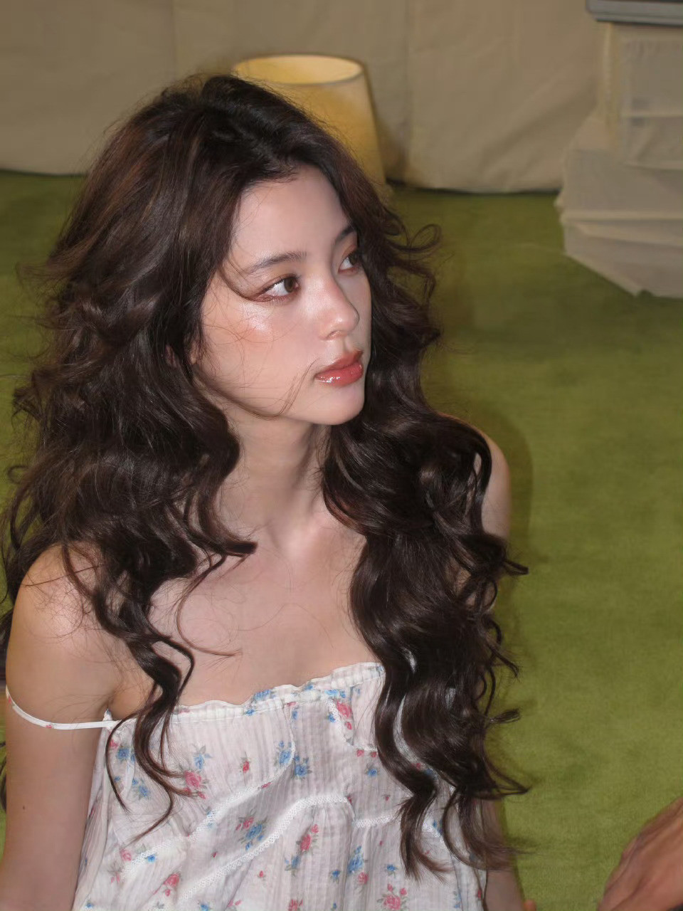 欧阳娜娜时装五月封面欧阳娜娜欧阳娜娜