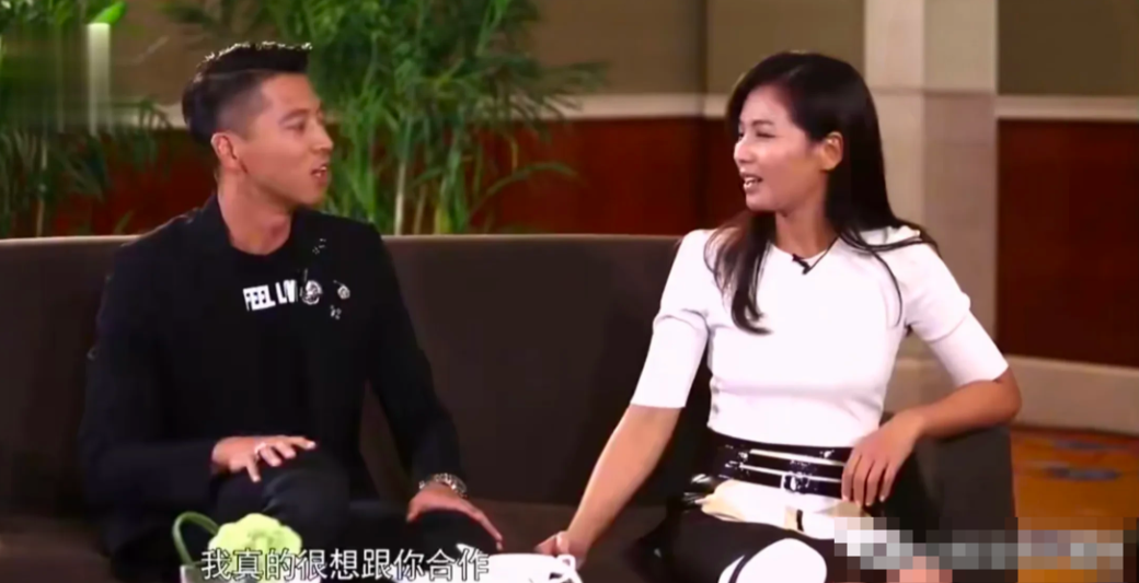 演员刘涛说：“我记得有次在一场颁奖典礼结束后，我和宋丹丹、王雷几个一起吃火锅，那