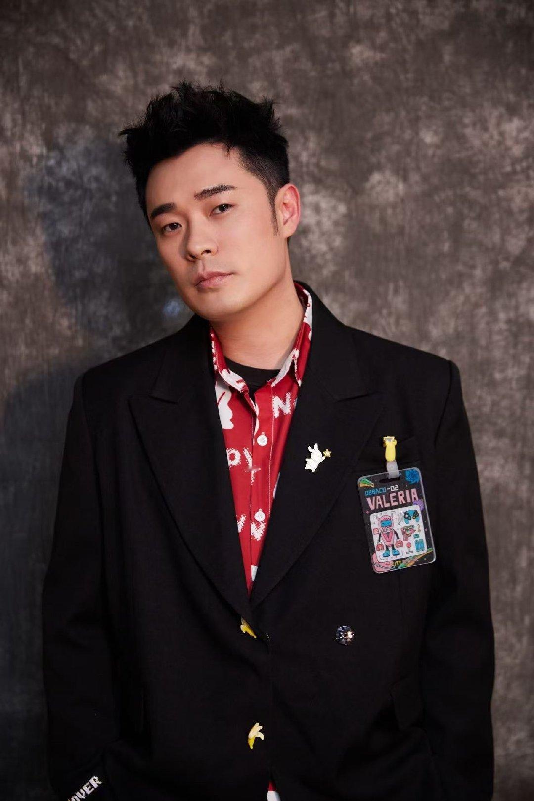 陈赫捐赠100万陈赫捐赠善款100万陈赫捐赠善款100万，香港加油