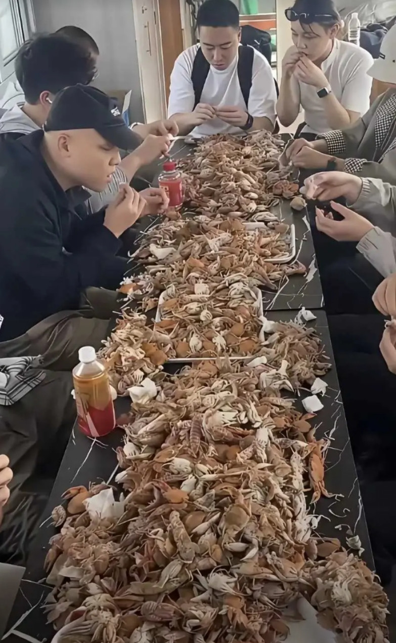 都什么条件，敢这么吃！
