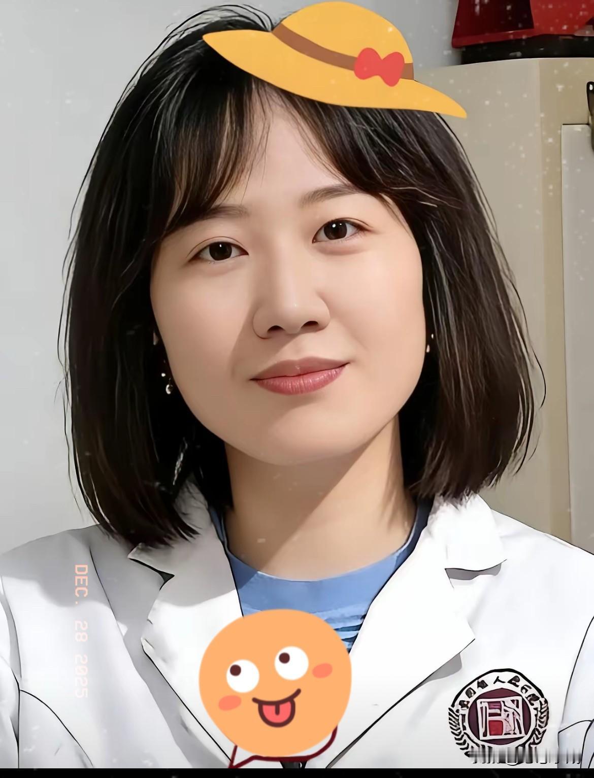 曾医生辞职那天，医院走廊静得能听见呼吸声，谁都没想到压垮他的不是夜班和辛劳。