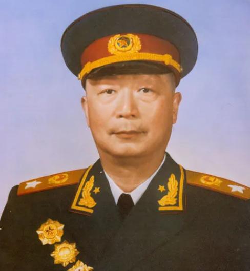 抗美援朝其实不是一帅指挥，而是双帅指挥。大家只注意到身在前线的彭德怀，而没有注意