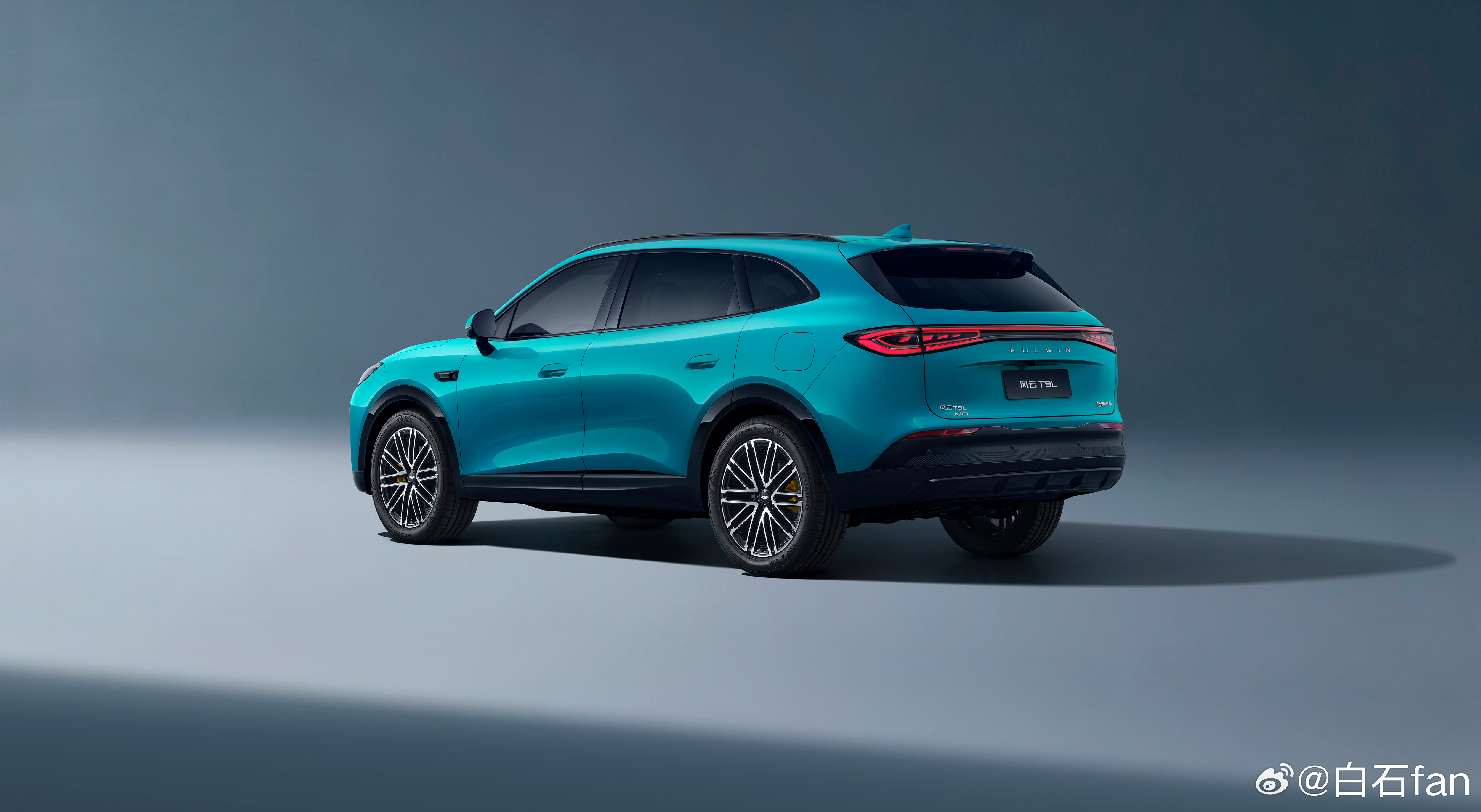 奇瑞现在不藏着掖着了，开始把家底和技术都亮出来了！比如今晚的风云之夜主打一个新风