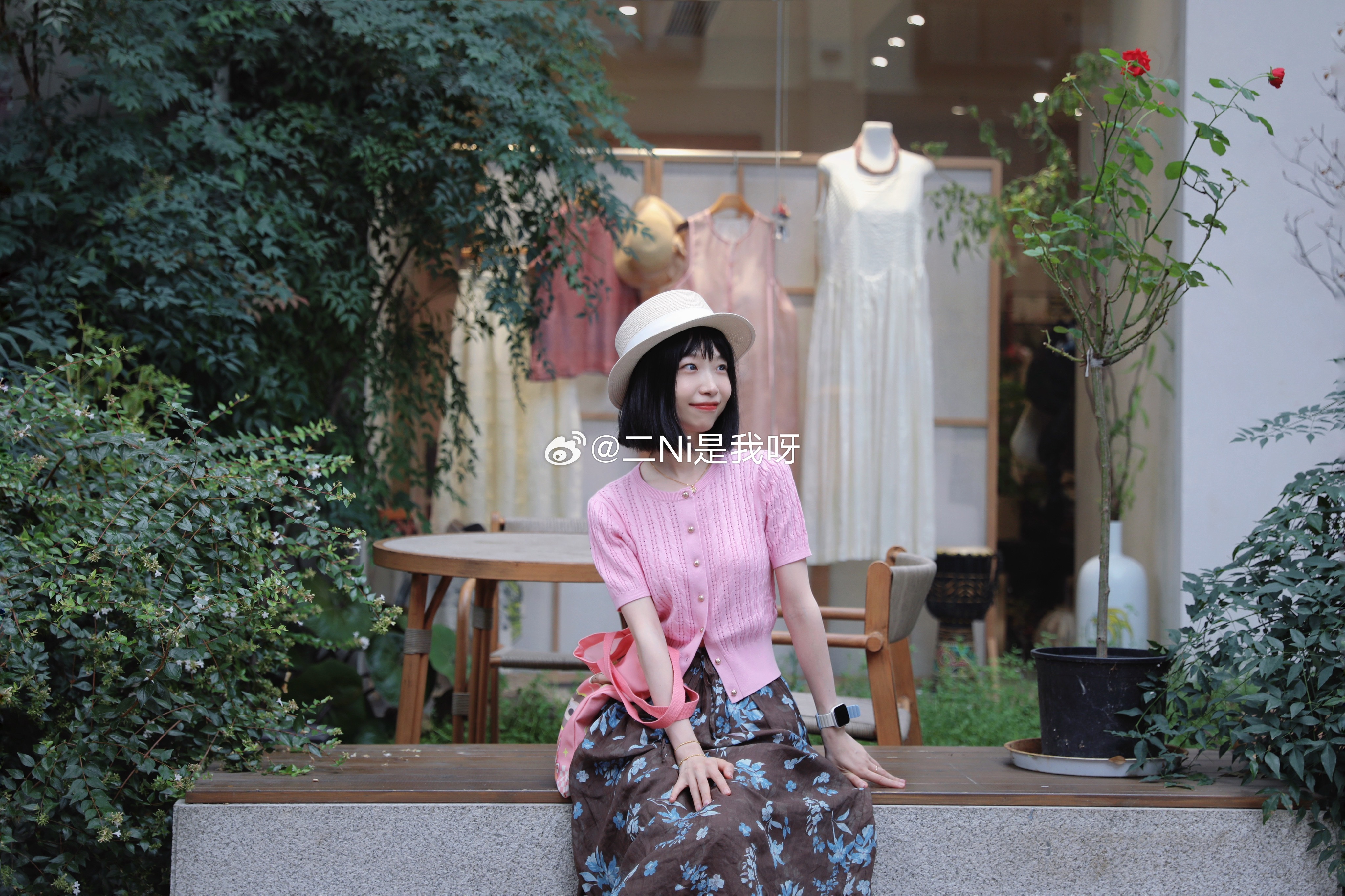 二妮ootd2026.Day38.又又又是阴沉沉的一天来点儿亮色平衡一下今年这