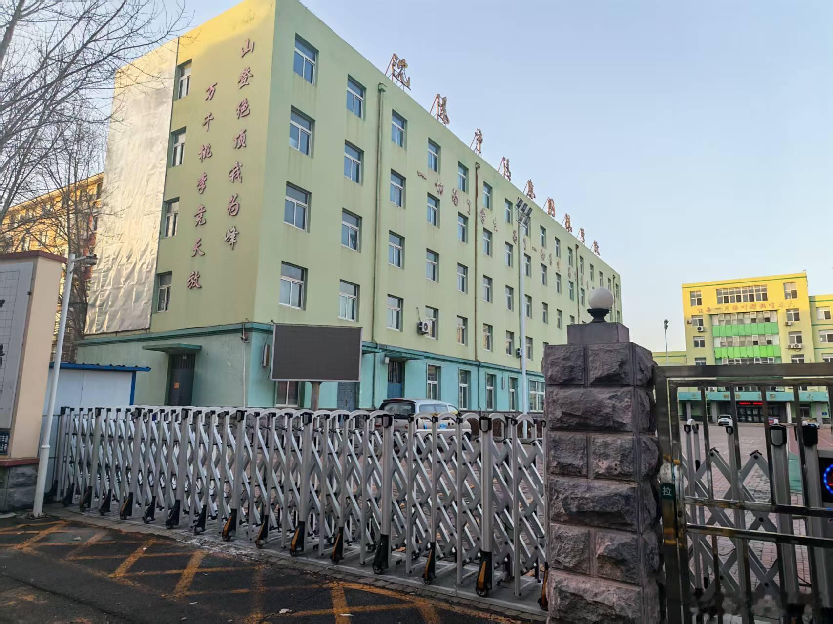 上午答完行测感觉怎么样？今年国考的题目难不难？一起来唠唠吧！国考26国考行测决战