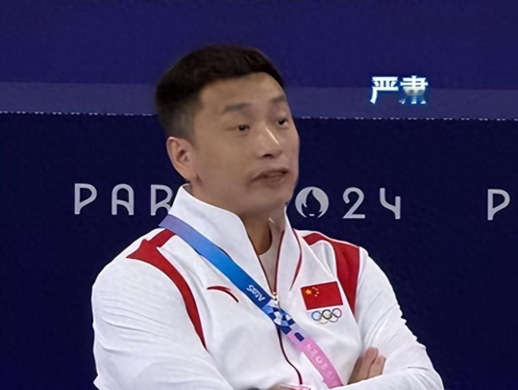 他和夏煊泽好到同吃同住，两次出任男双主教练，如今弟子也成冠军。这句话说的是陈