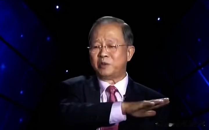 曾仕强先生说过一条人间铁律：“人生唯一不会翻车的定律，就是‘自作自受’。不管结