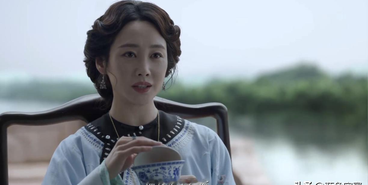 编剧最狠的一笔，不是让白月光死掉，是让她永远完美。《大生意人》快收官，苏紫轩又