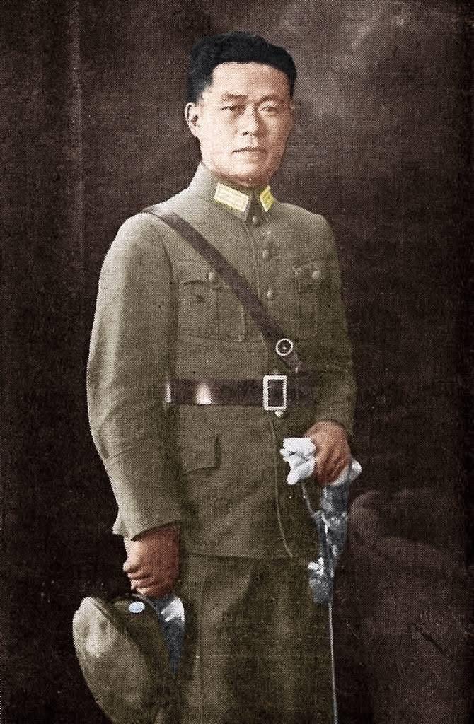 抗日名将“邱疯子”邱清泉珍贵历史留影！邱清泉（1902—1949），浙江永嘉