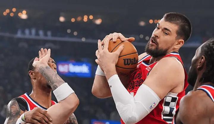 祖巴茨和快船格格不入，也许会被球队交易！快船之所以会在祖巴茨受伤之后取得六连胜