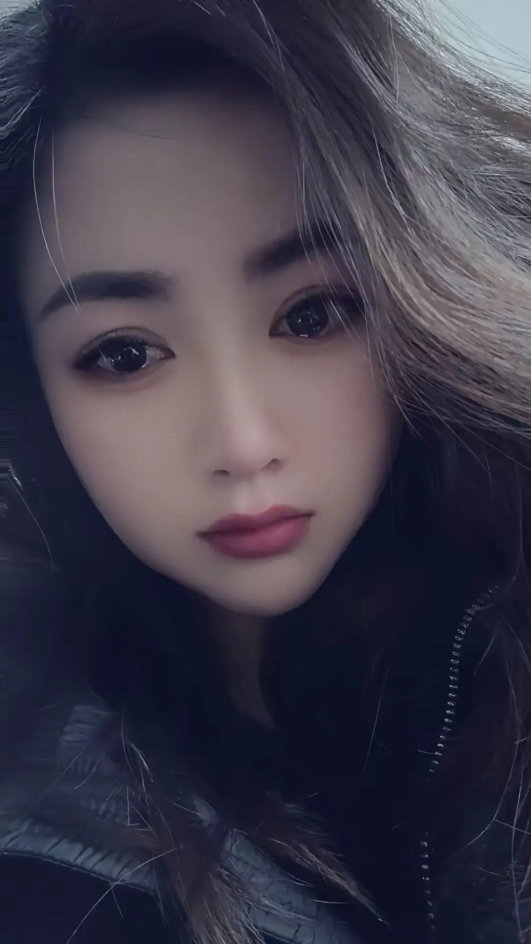 该用什么样的语气，什么样的语言，来表达我现在乱七八糟的心情呢，如果时间...