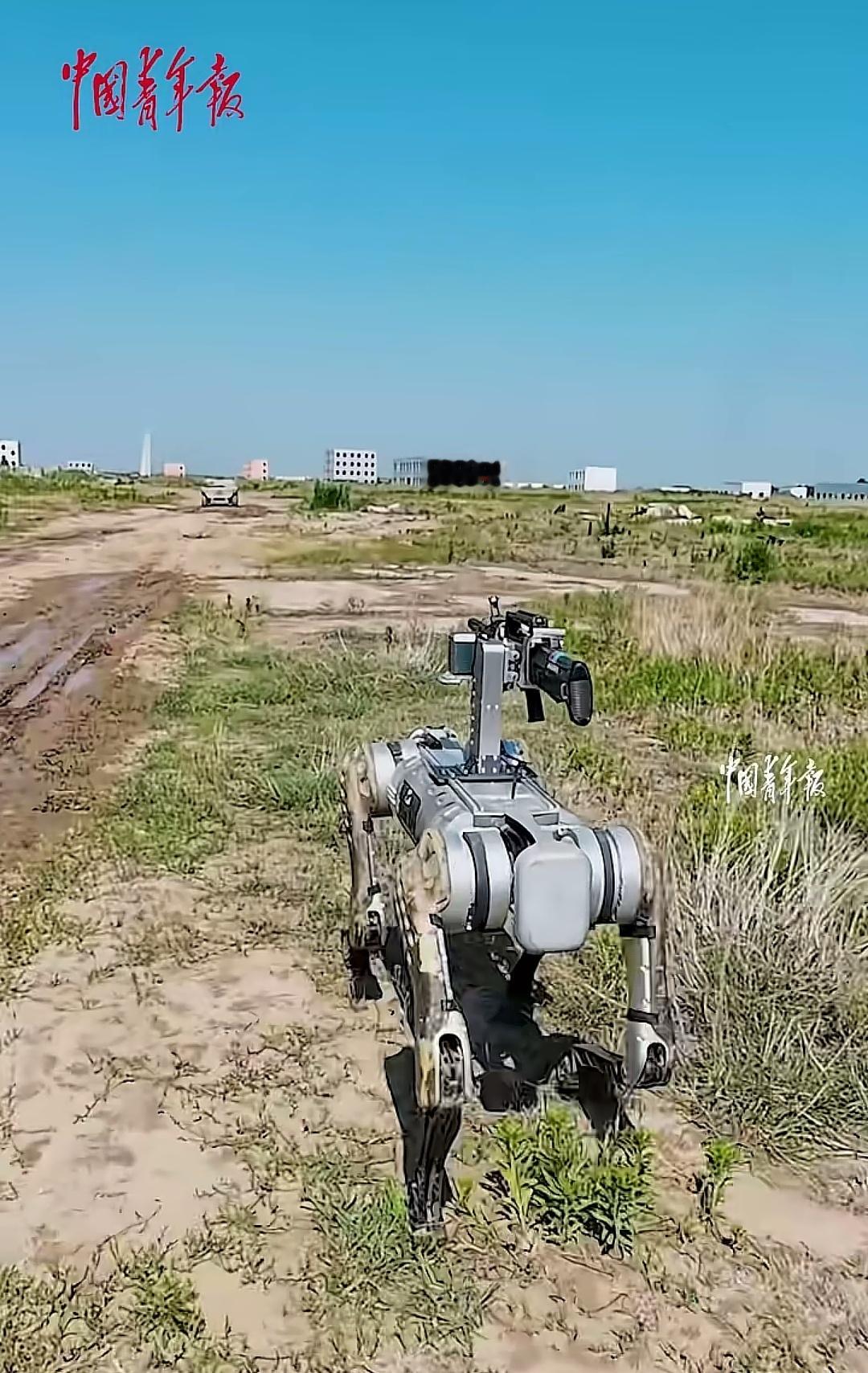 这场空地协同训练不仅有直20T，还有大量的无人装备。