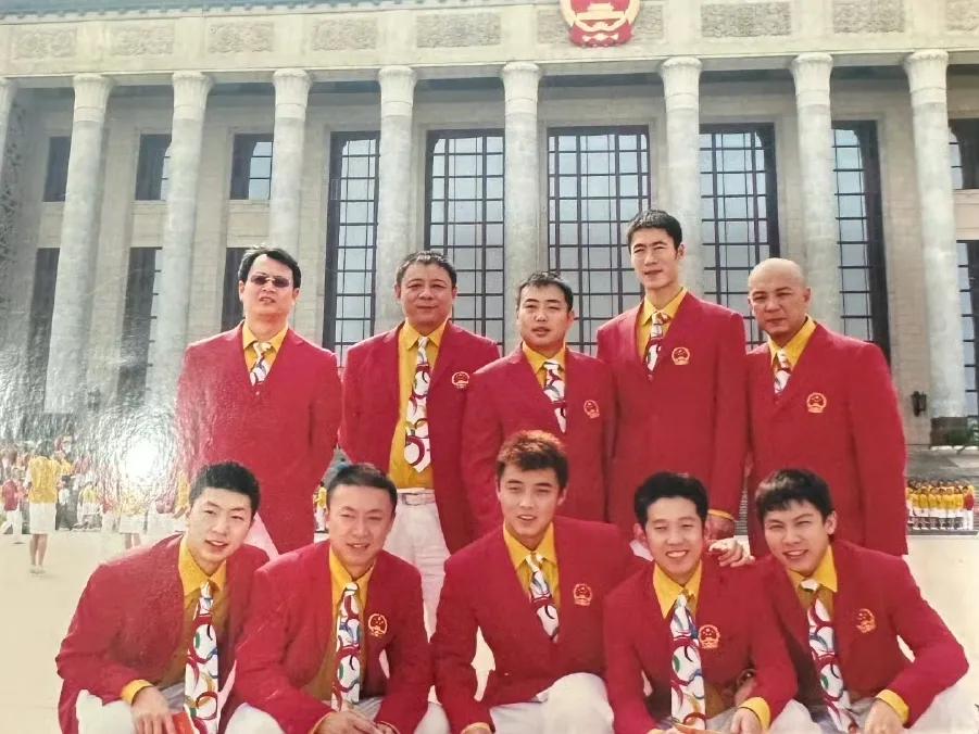 2008年，北京奥运会上，中国男乒一张珍贵的合影，当时以三虎将为核心，难得一见