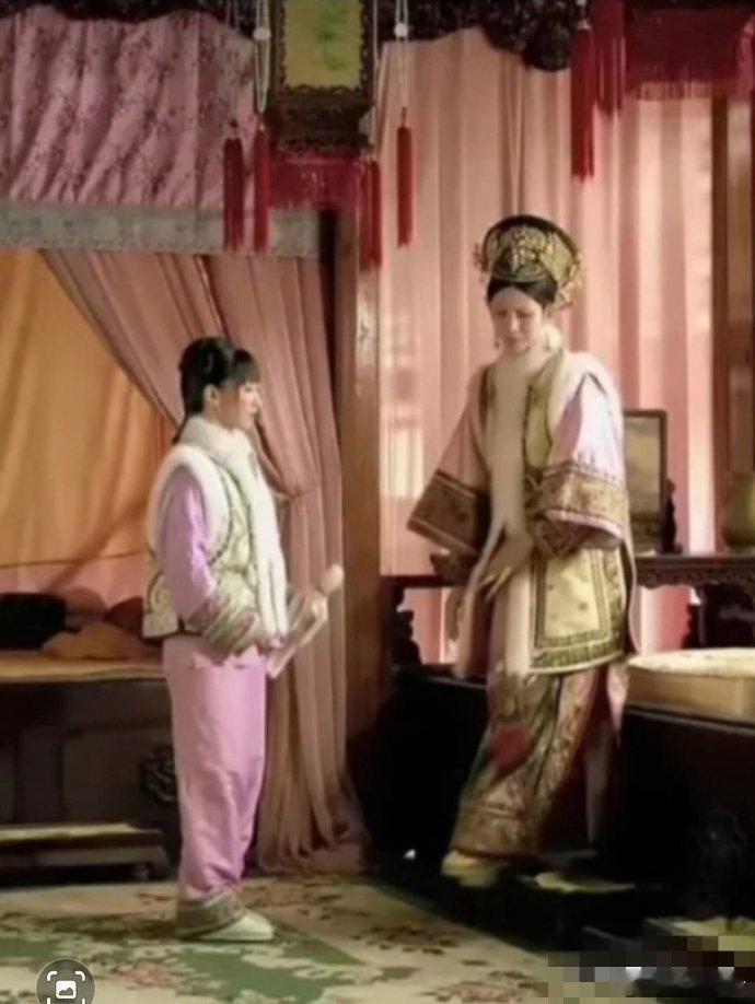 这10公分的差别也太大了吧，安陵容看起来好娇小