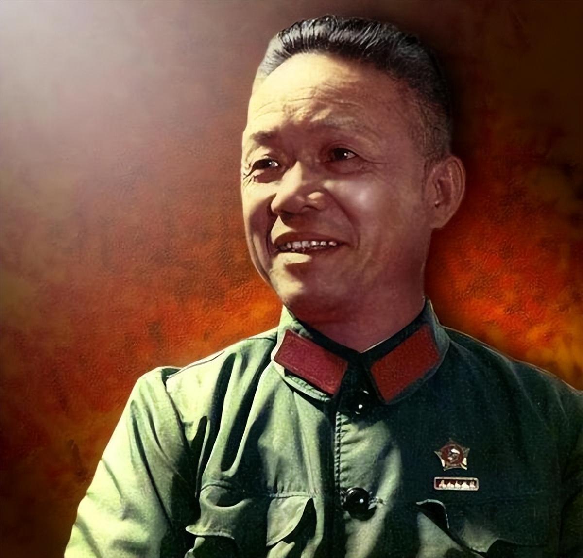 韩先楚给毛主席写信：干部队伍太庞大，老百姓负担太重。上世纪六十年代的一天，韩