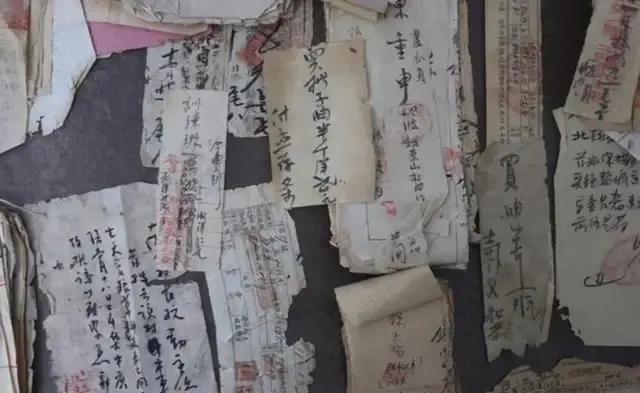 1982年，河北老太太临终前，把自己的儿子叫到身边，再三叮嘱道：“你记着，我死以