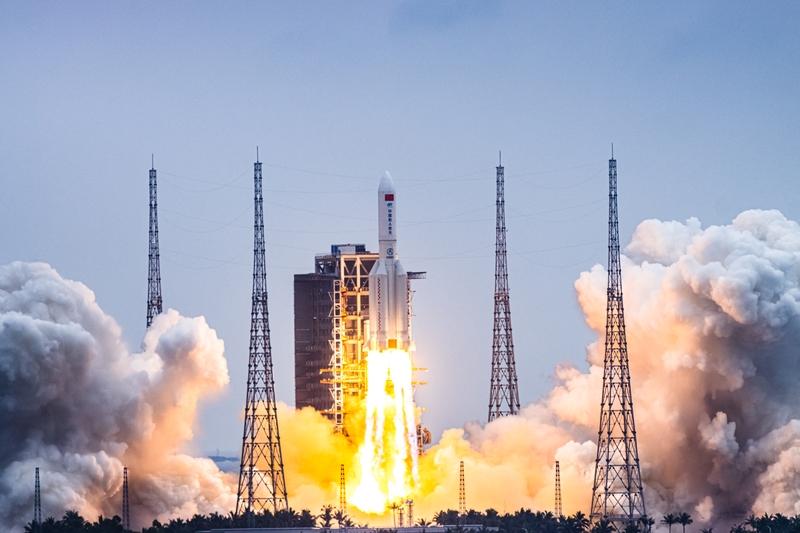 11月27日，《Science》杂志出刊，这期堪称“神仙打架”。2025年，中国